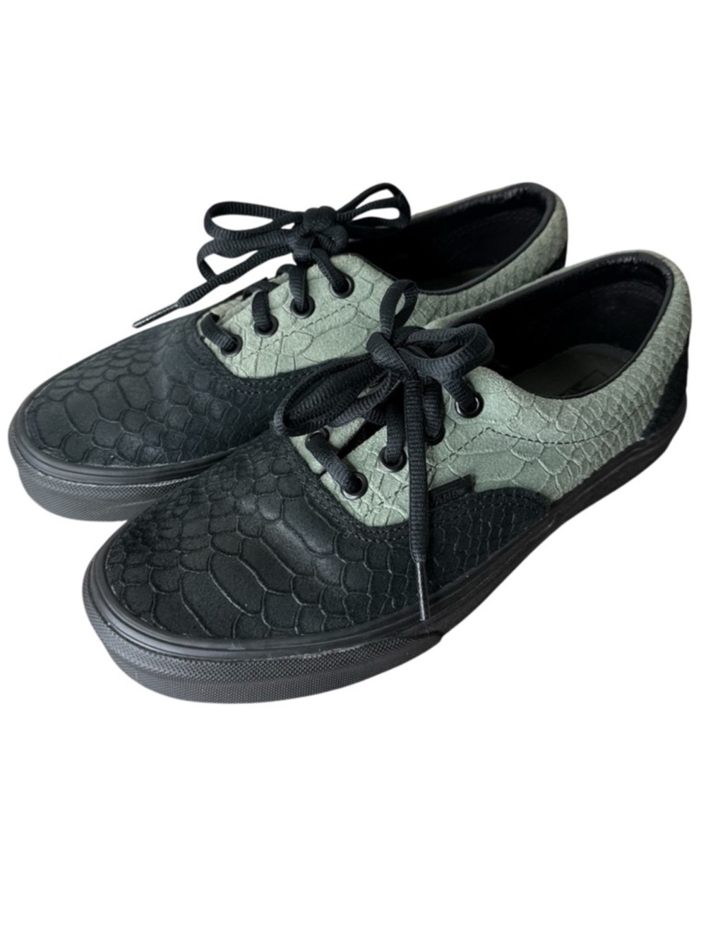 VANS Harry Potter Slytherin Laces Sneakers Black Green Snakeskin Pattern Sz 7.5